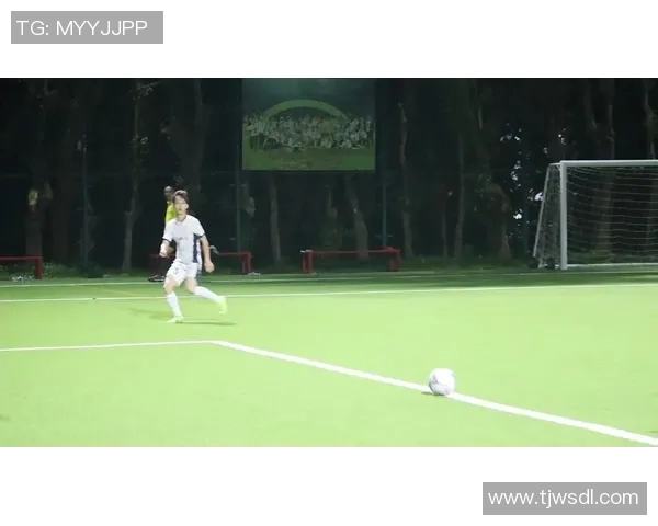 儿童足球明星的精彩瞬间与作品展示让我们一起感受他们的热情与梦想