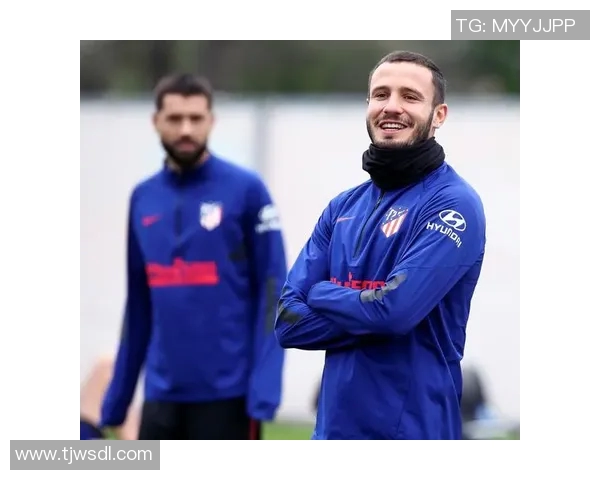 水下训练的足球明星揭秘他如何在水中提升竞技水平与技能