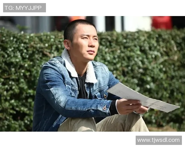 李晨足球明星高清照片展示他的运动魅力与风采 李晨足球明星高清照片展示他的运动魅力与风采