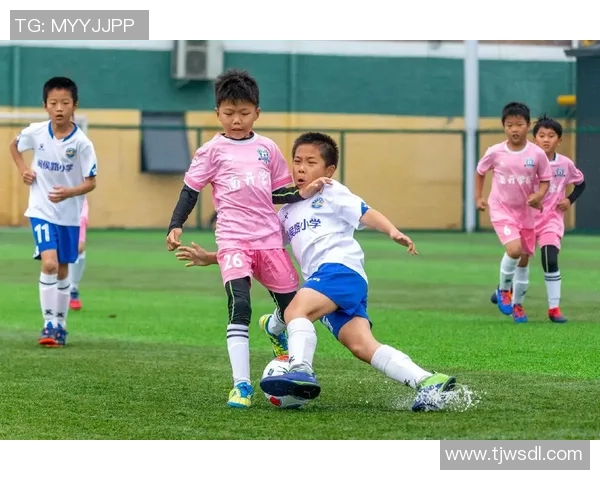 张纲足球：探索中国足球新风潮与青训体系的未来发展之路